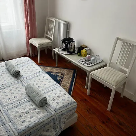 Proche Gare - Dans Maison Familiale